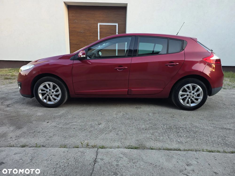 Renault Megane ENERGY TCe 115 Start & Stop Authentique - 4