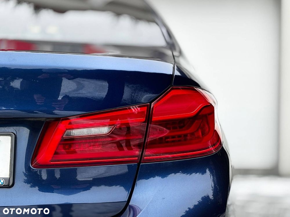 BMW Seria 5 520d xDrive Luxury Line - 8