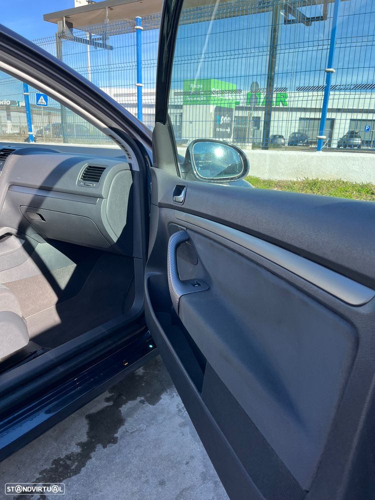 VW Golf 1.4i Trendline - 3