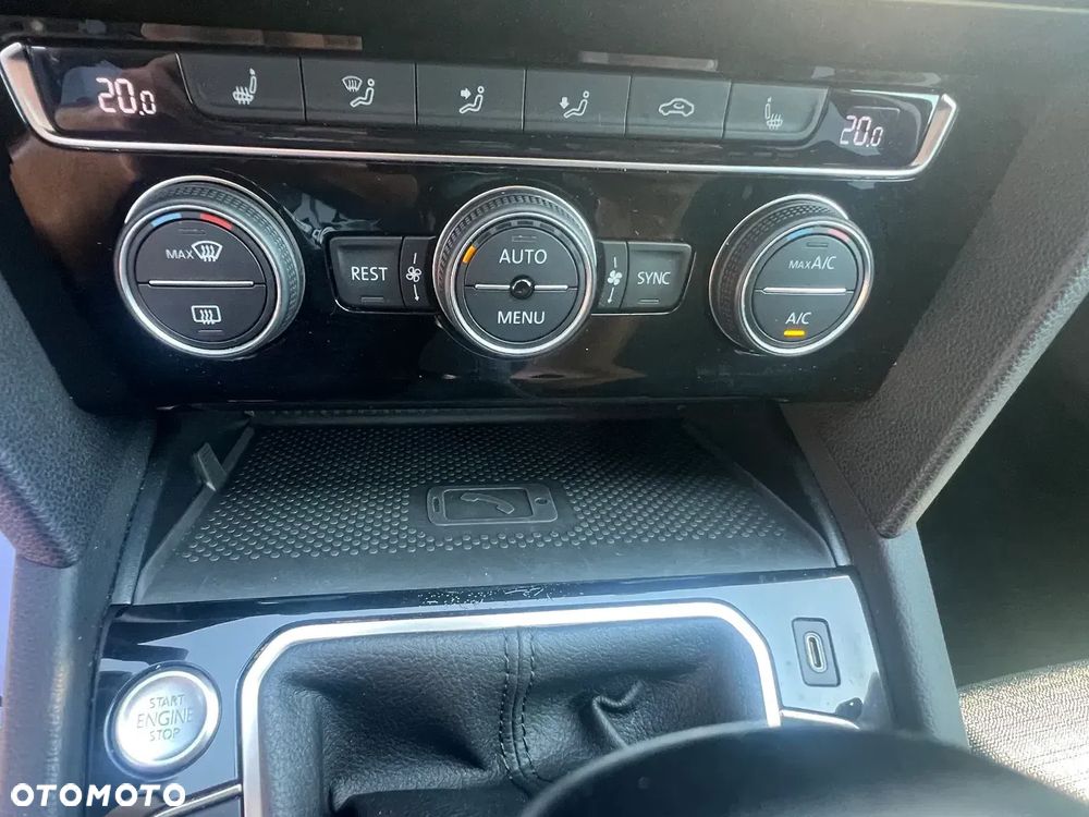 Volkswagen Passat 2.0 TDI SCR Business - 27