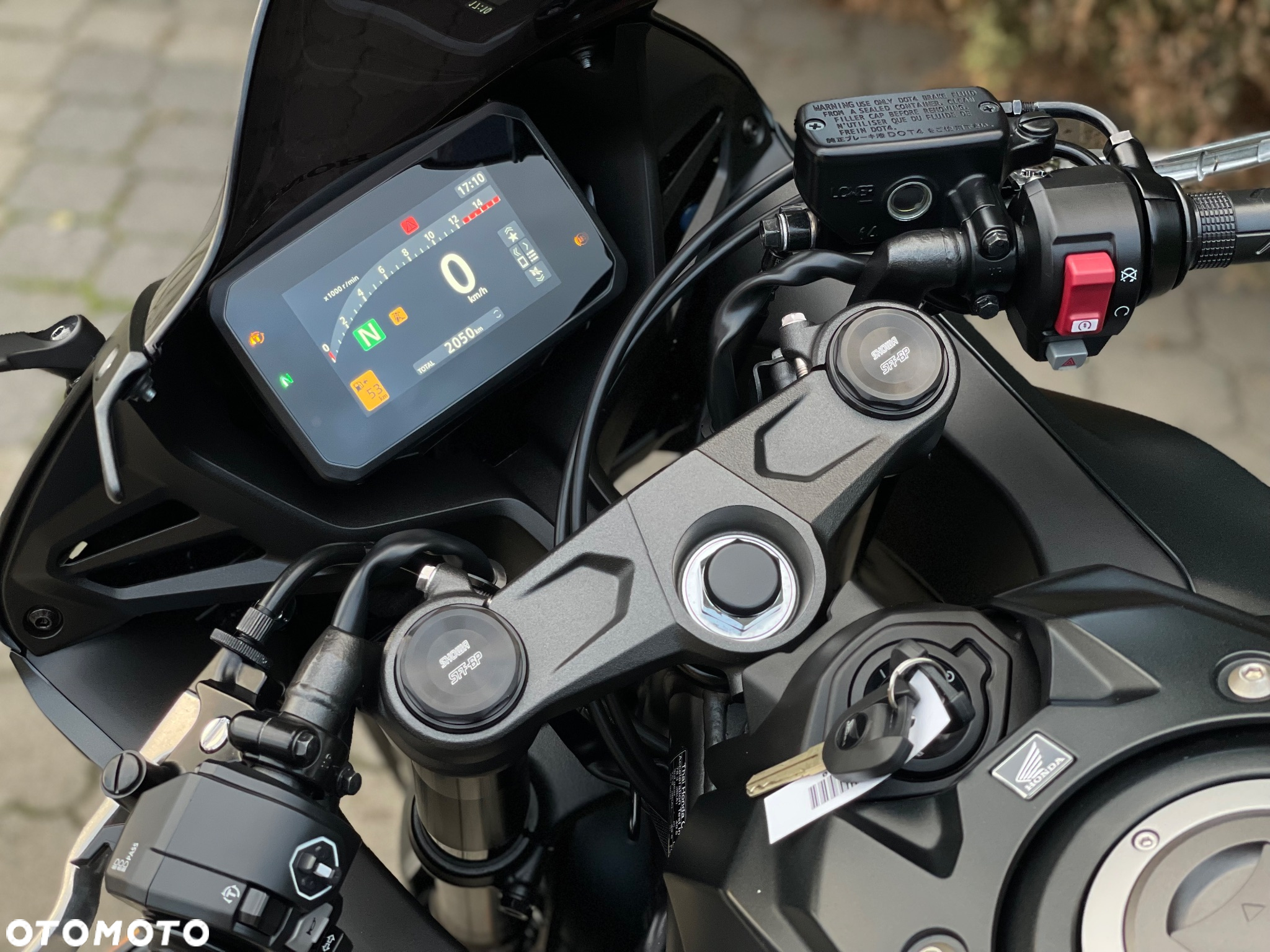 Honda CBR - 33