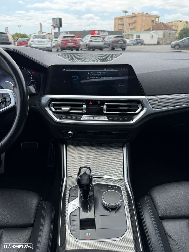 BMW 330 - 31