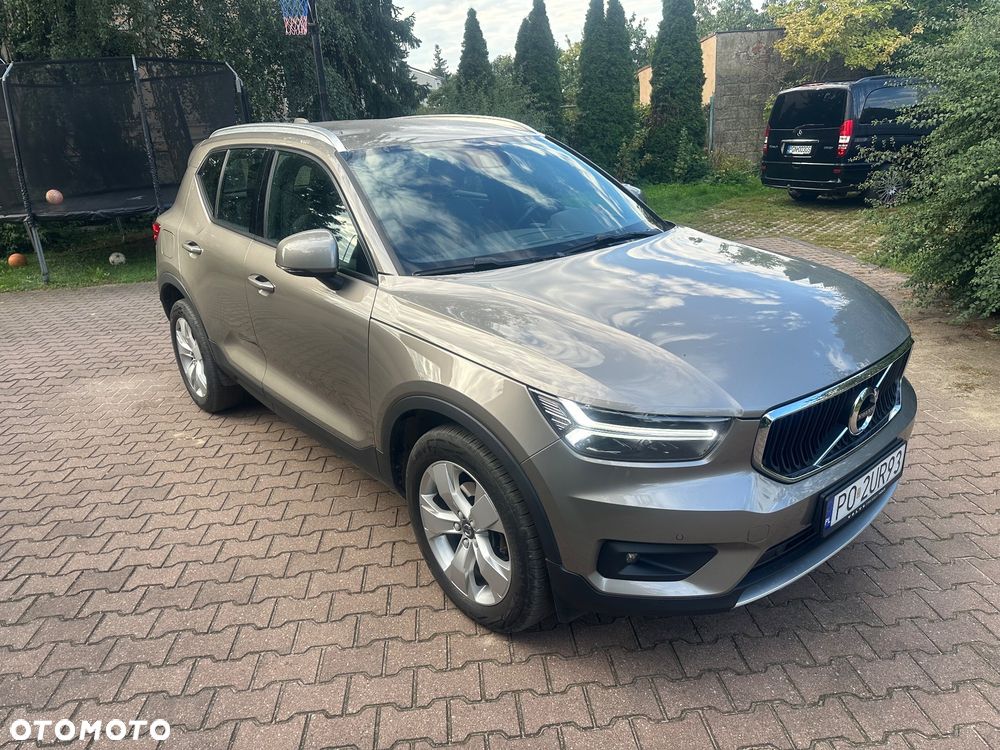 Volvo XC 40 T3 Momentum Pro - 6