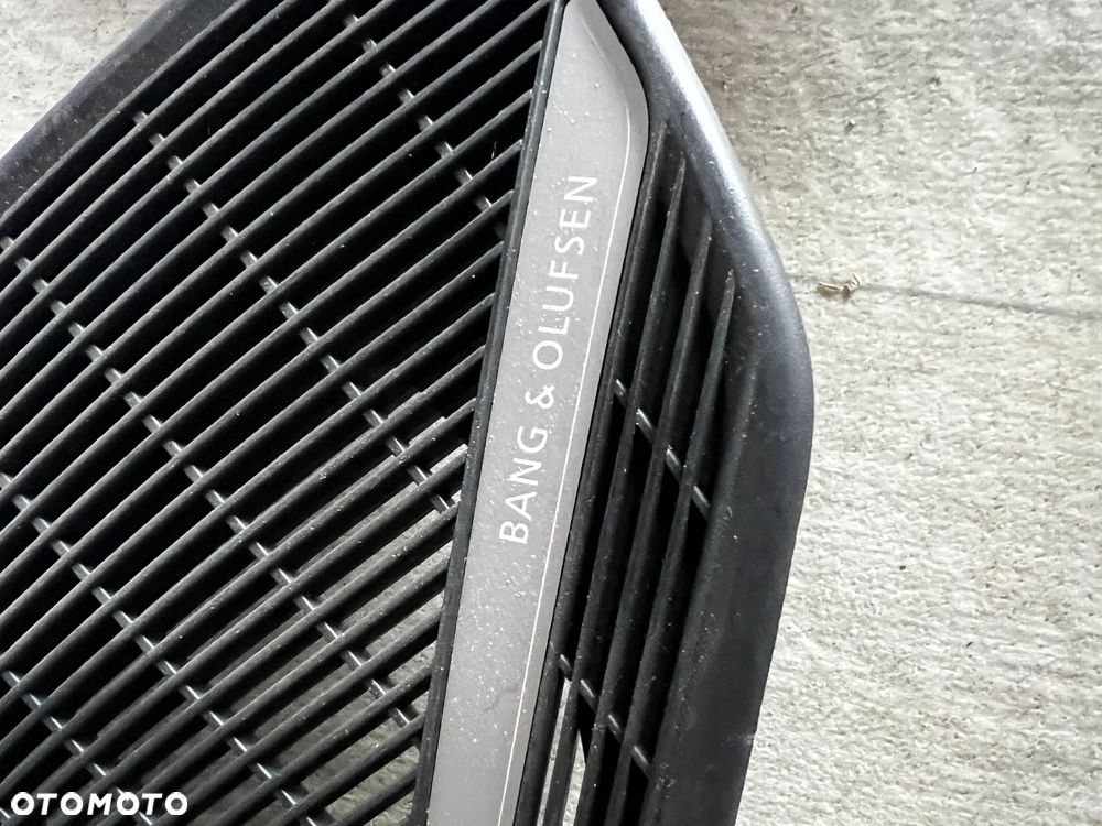 MASKOWNICA OSŁONA GŁOŚNIKA BANG OLUFSEN AUDI A4 S4 RS4 B9 A5 8W 8W0035294 8W0035144 - 2