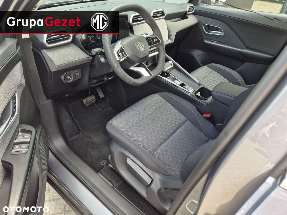 MG ZS - 7