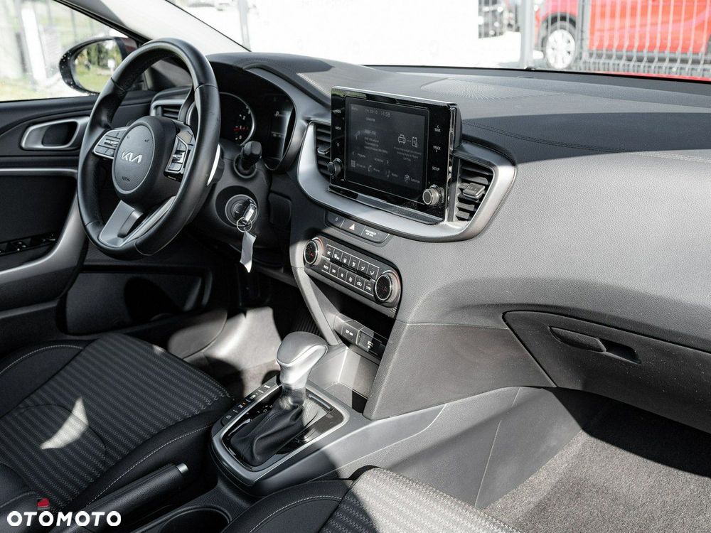 Kia Ceed 1.5 T-GDI M DCT - 31