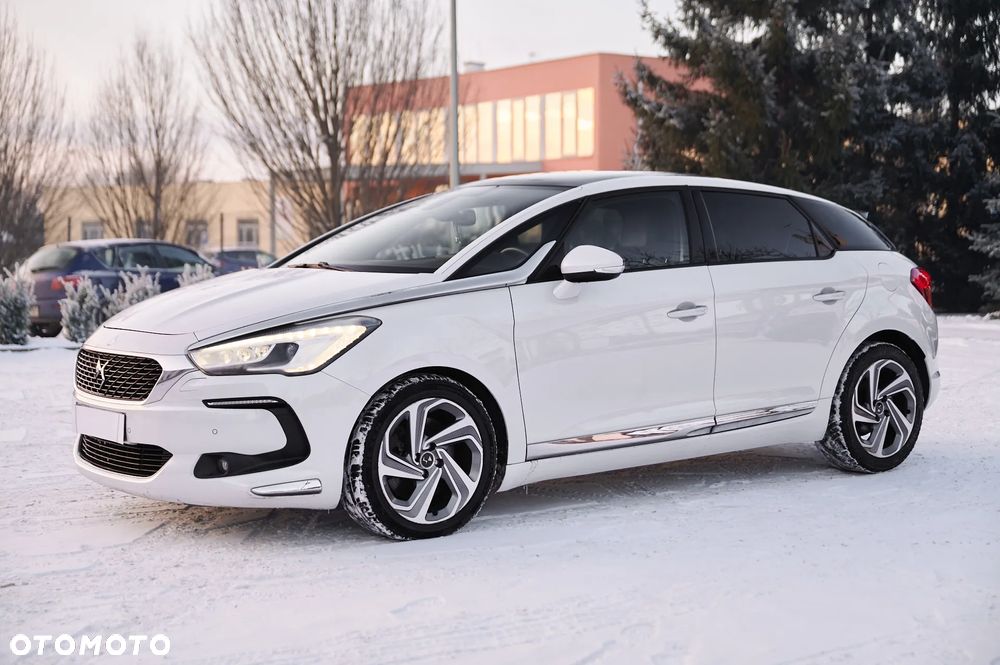 DS Automobiles DS 5 - 5