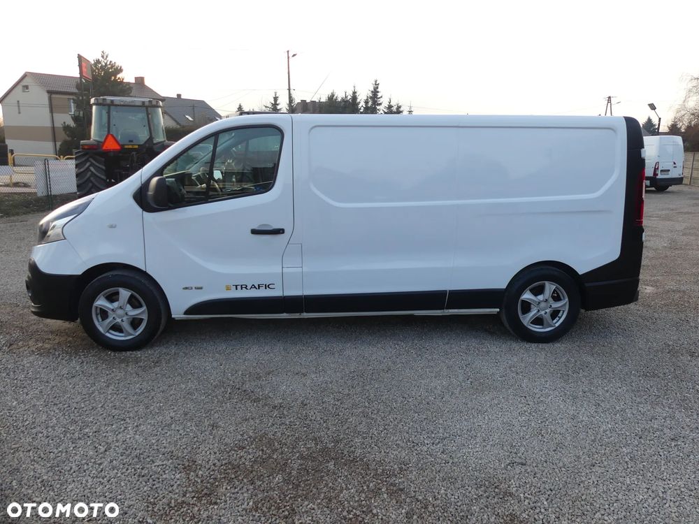 Renault TRAFIC - 8