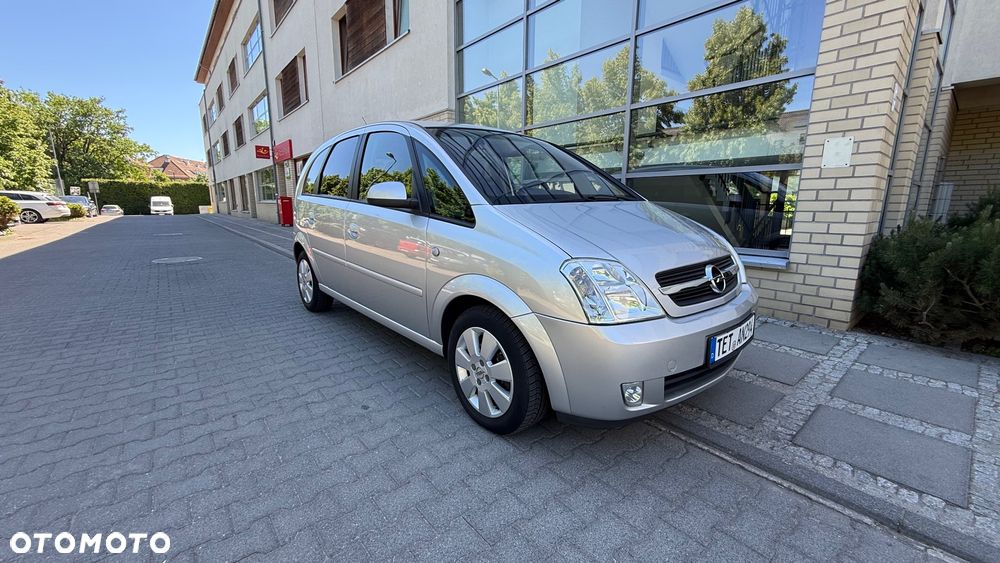Opel Meriva 1.6 16V Cosmo - 12