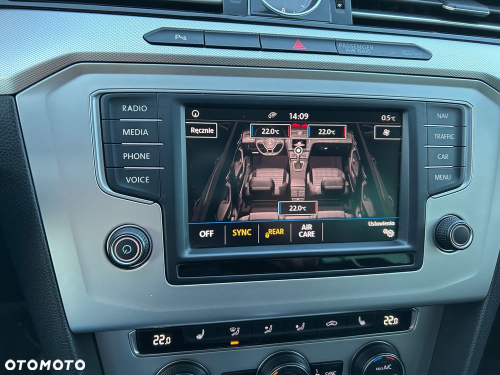 Volkswagen Passat 1.6 TDI (BlueMotion Technology) DSG Comfortline - 9