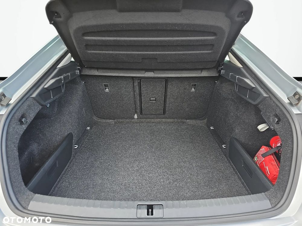 Skoda Octavia 2.0 TDI Ambition DSG - 13