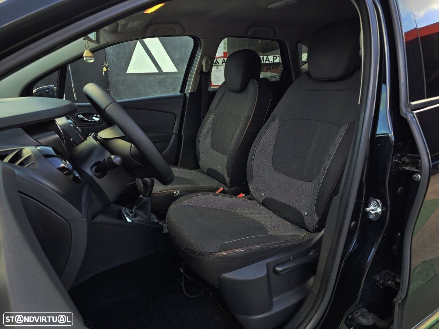 Renault Captur 1.5 dCi Exclusive - 9