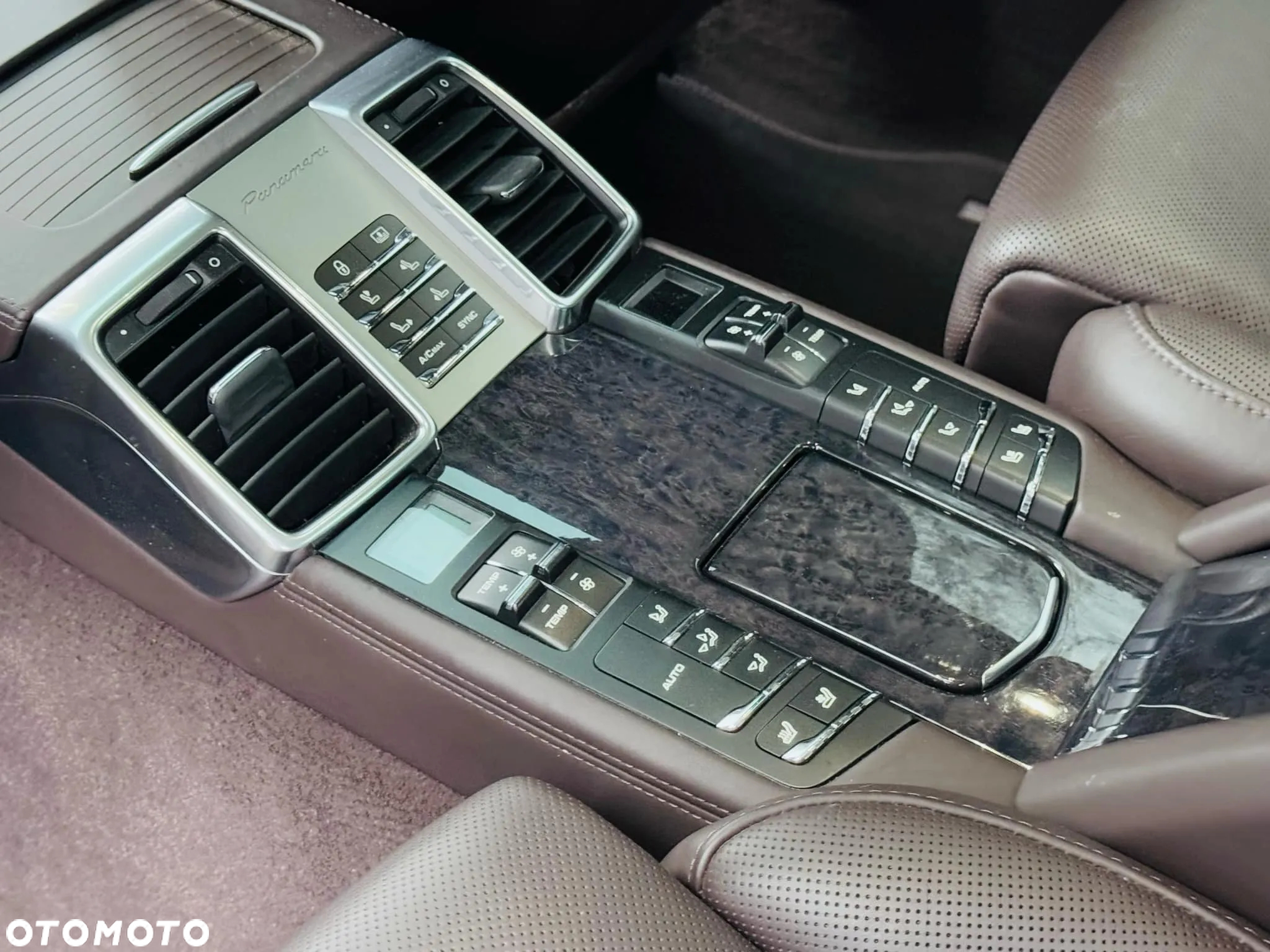 Porsche Panamera Turbo Executive - 34