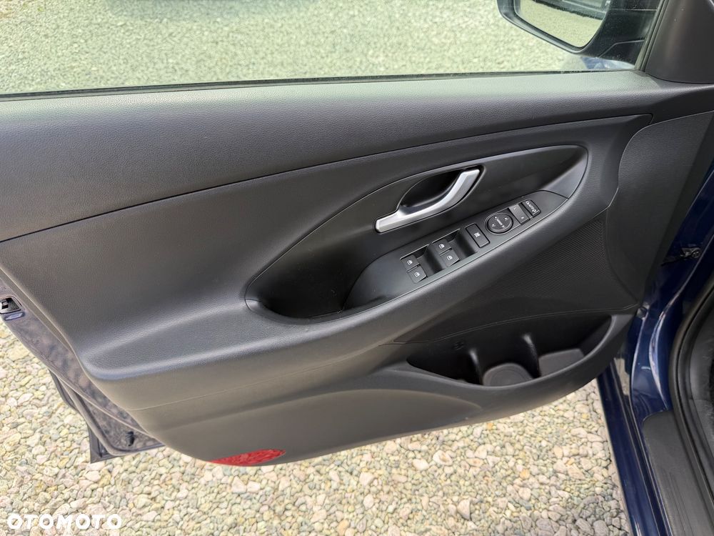 Hyundai i30 1.6 CRDI Trend - 30