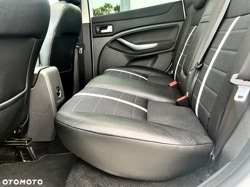 Ford Kuga 2.0 TDCi 4x4 White Magic - 16