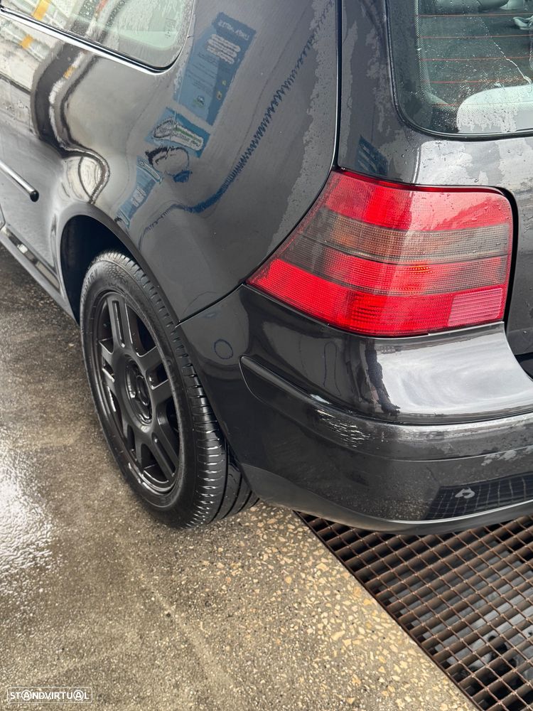 VW Golf 1.9 TDi Highline - 7