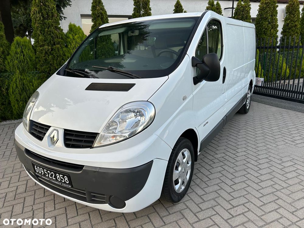 Renault Trafic - 1