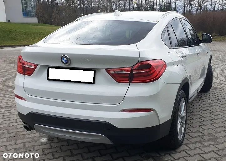 BMW X4 xDrive20i xLine - 10
