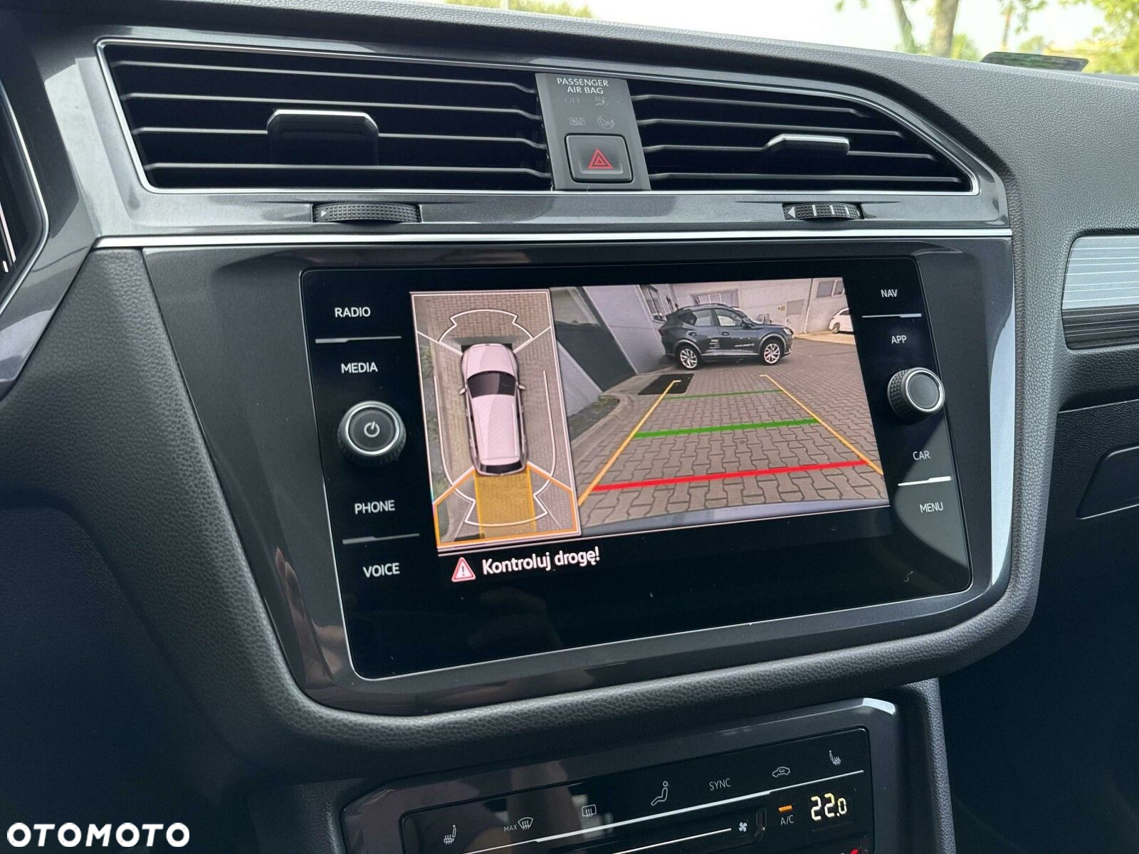 Volkswagen Tiguan - 19