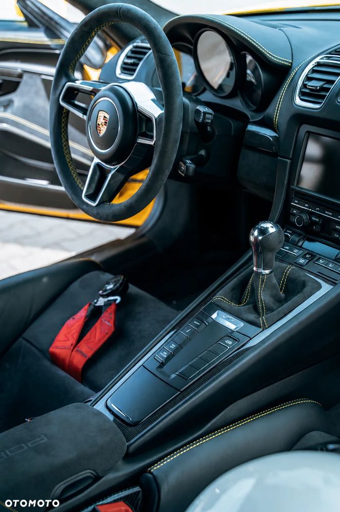 Porsche Cayman - 4
