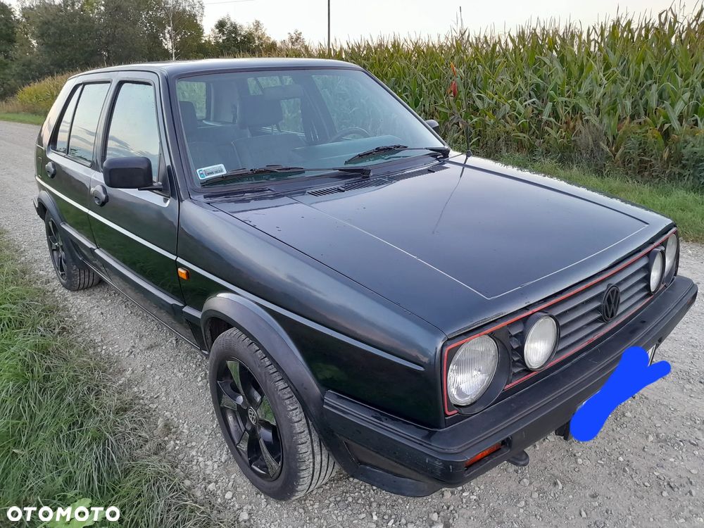 Volkswagen Golf 1.6 - 1