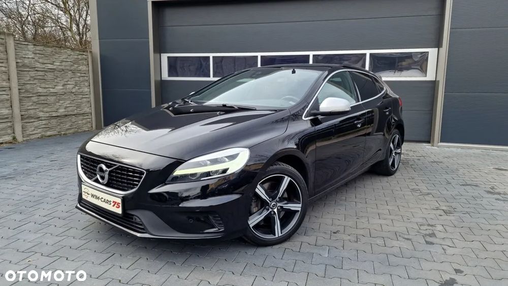 Volvo V40 T3 Geartronic RDesign - 1