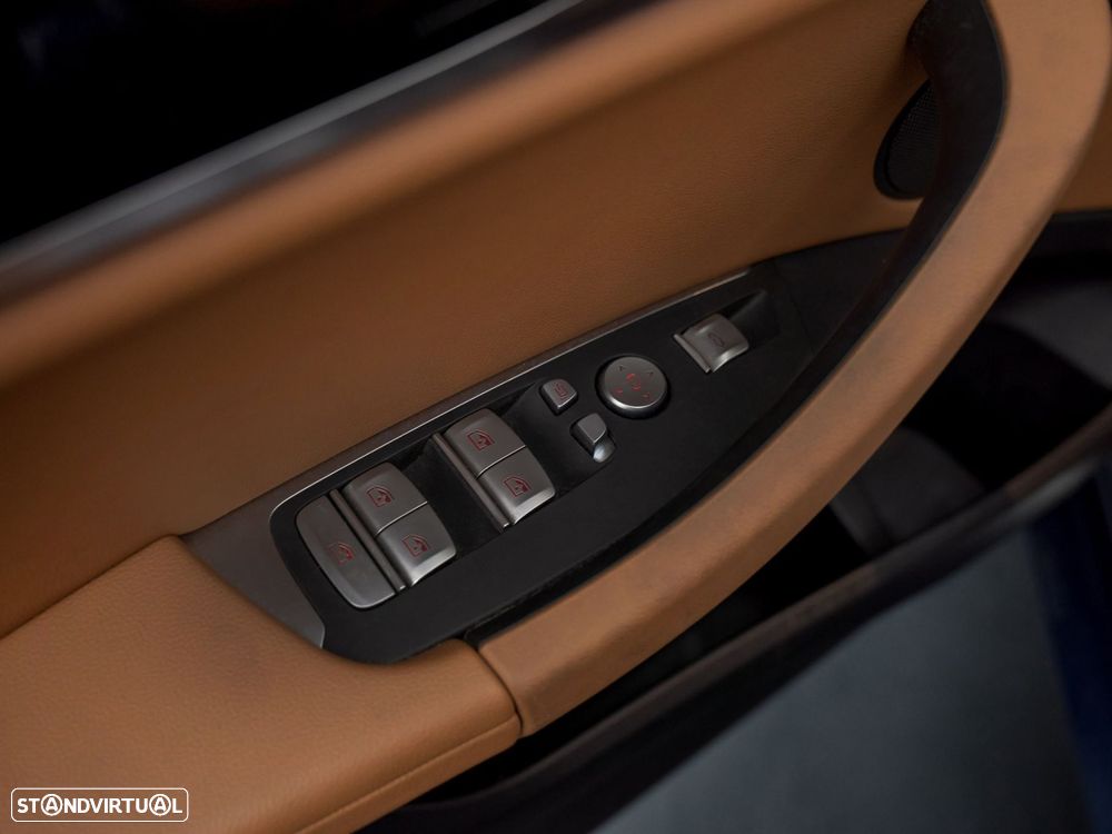 BMW iX3 M Sport Inspiring - 19