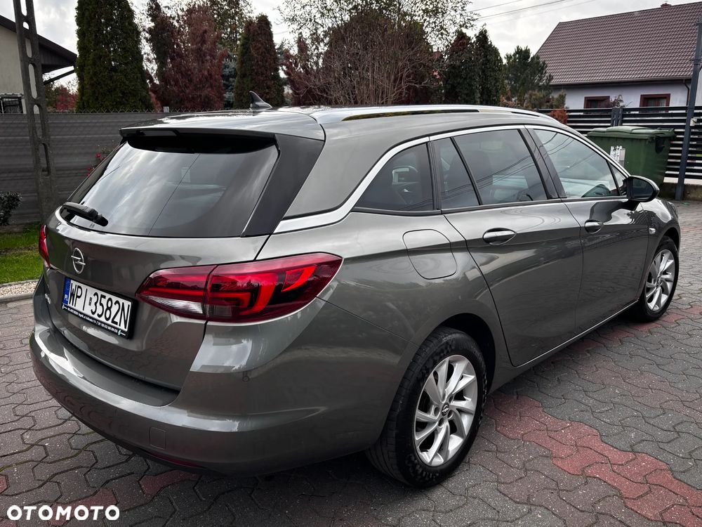 Opel Astra 1.6 D (CDTI) Start/Stop Sports Tourer Innovation - 3