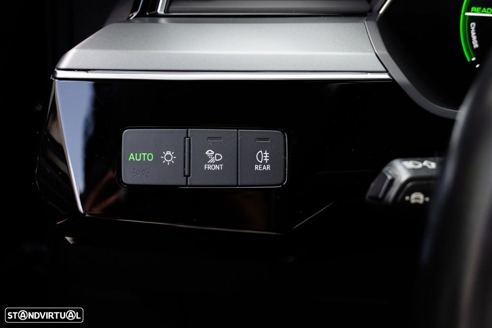 Audi e-tron Sportback 55 quattro Advanced - 30