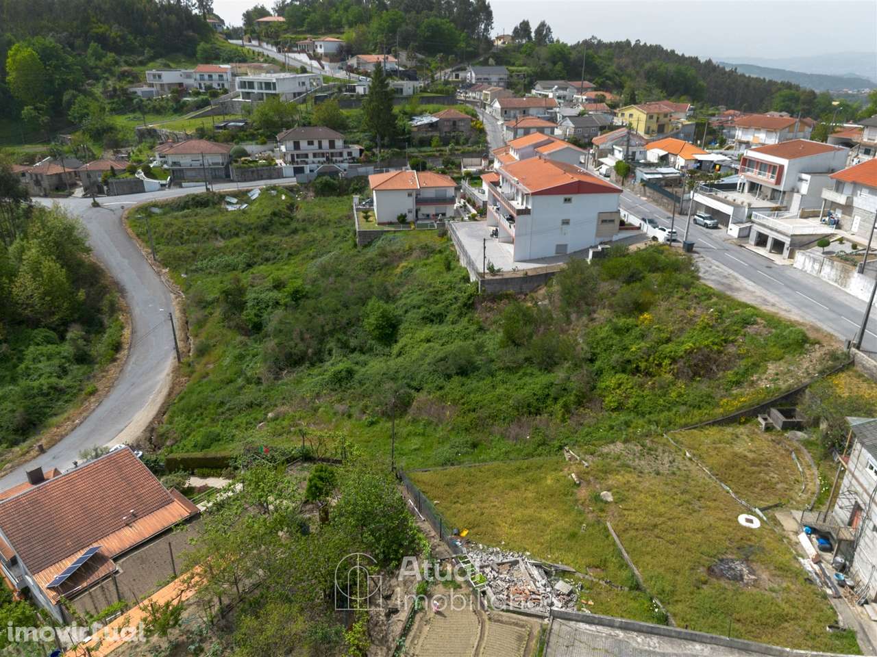 Terreno Para Construção  Venda em Tabuadelo e São Faustino,Guimarães - Grande imagem: 3/6