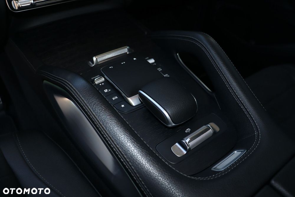 Mercedes-Benz GLE 300 d mHEV 4-Matic AMG Line - 14