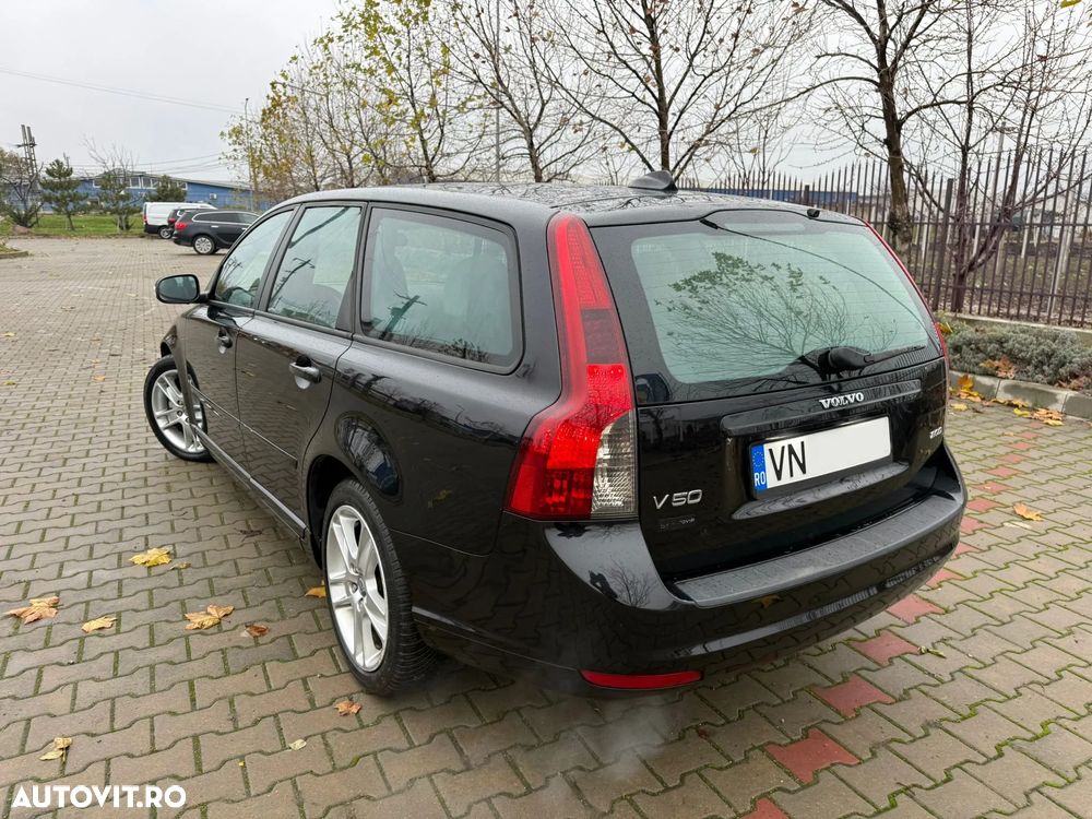 Volvo V50 - 13