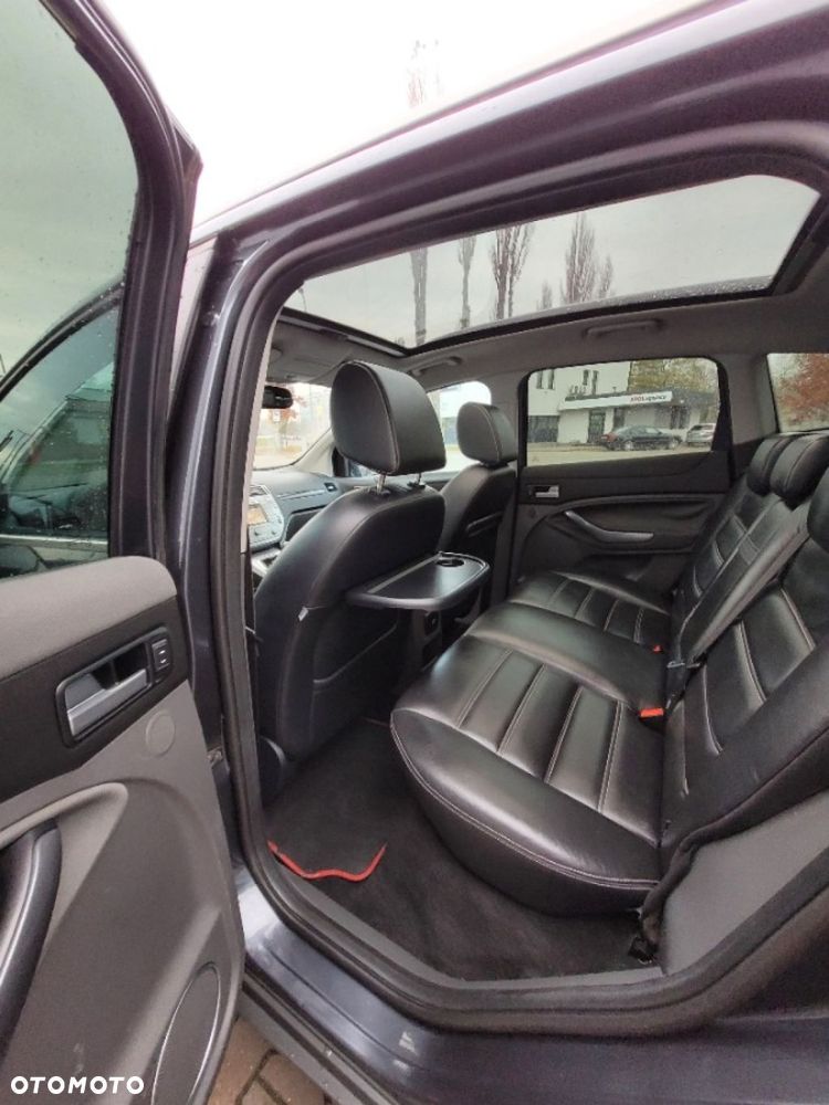 Ford Kuga 2.0 TDCi 4WD Titanium - 13