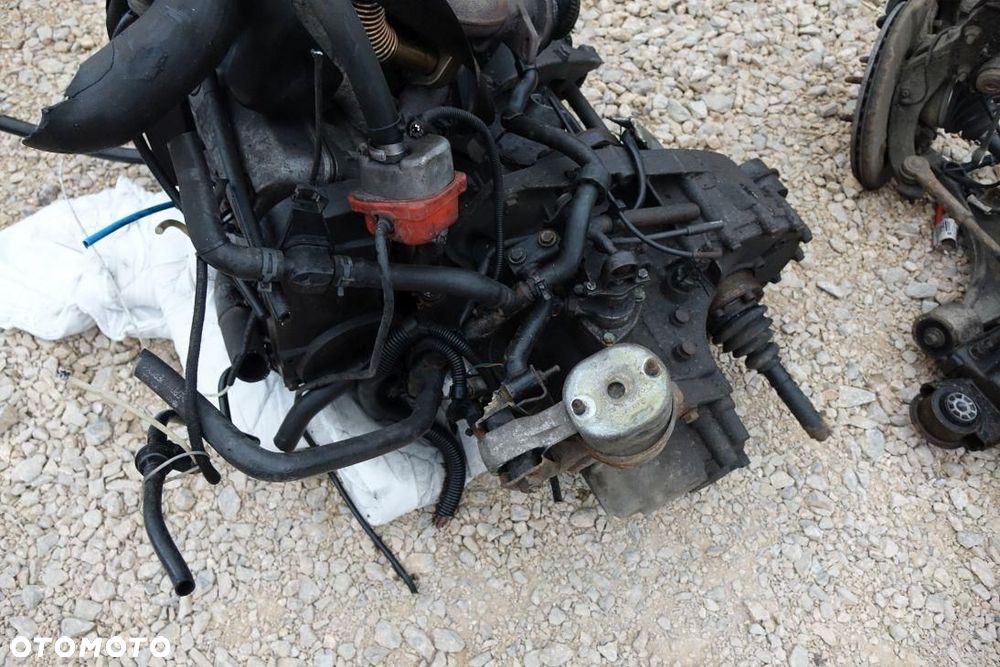 SKRZYNIA BIEGÓW MANUALNA VW TRANSPORTER T4 2.5 TDI 32242323 - 1
