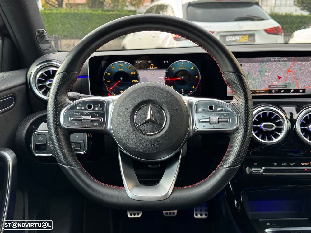 Mercedes-Benz A 180 d AMG Line - 16