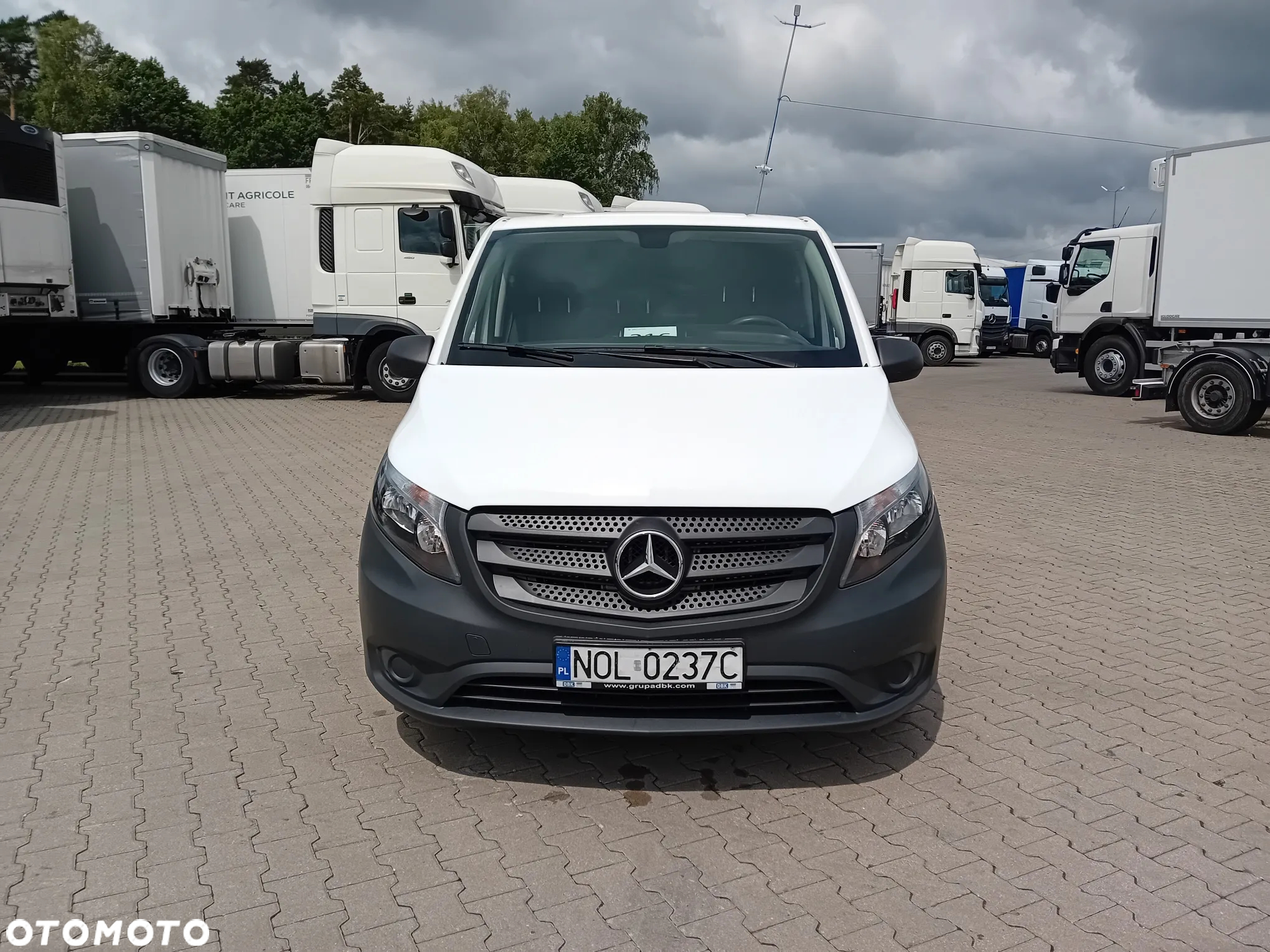 Mercedes-Benz VITO 110 - 4