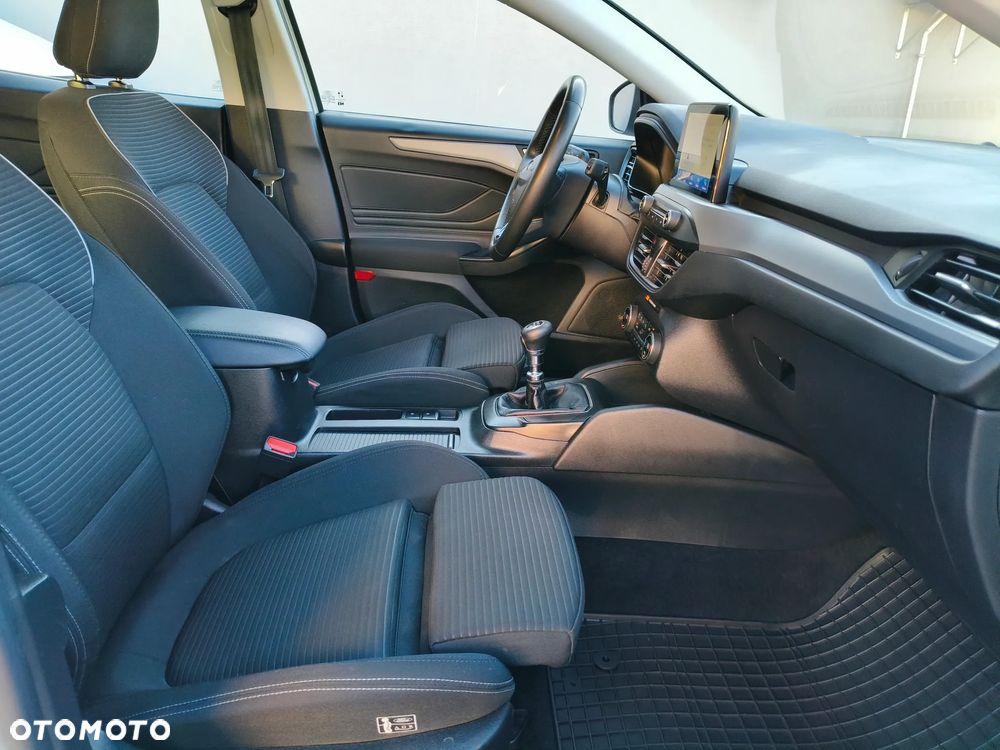 Ford Focus 1.5 EcoBlue SCR Titanium - 17
