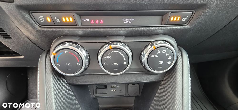 Mazda 2 SKYACTIV-G 90 Exclusive-Line - 39