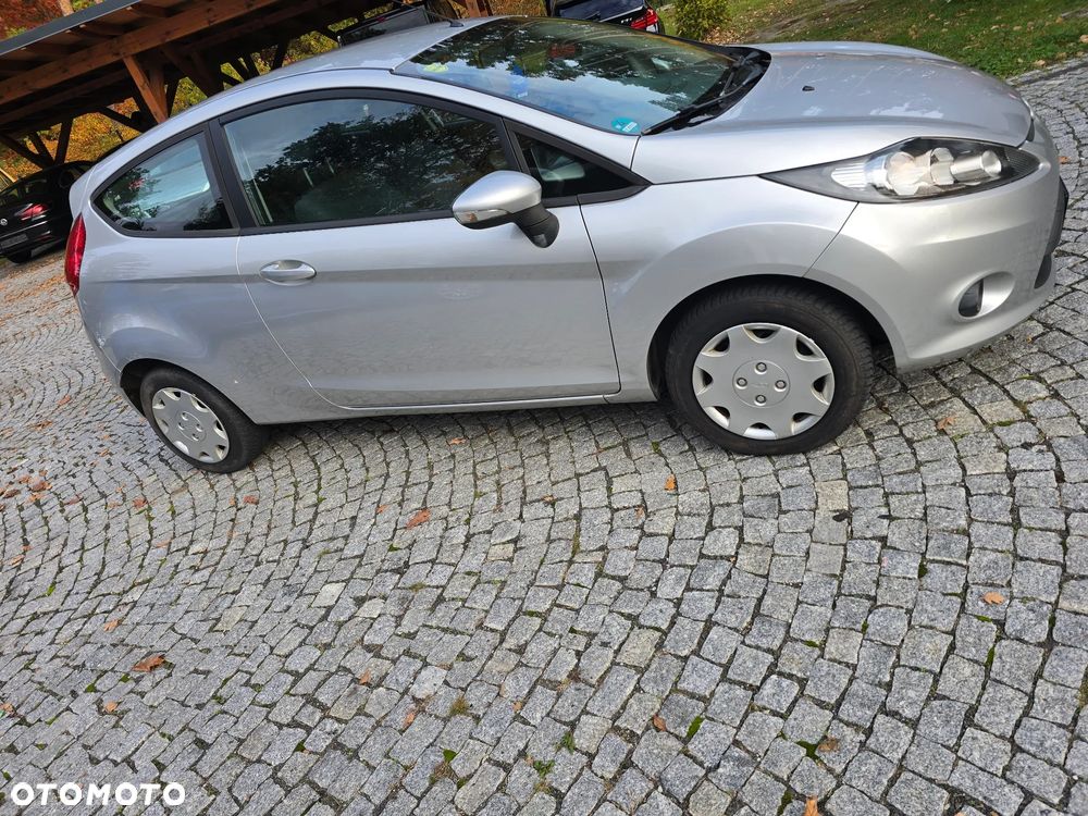Ford Fiesta - 21