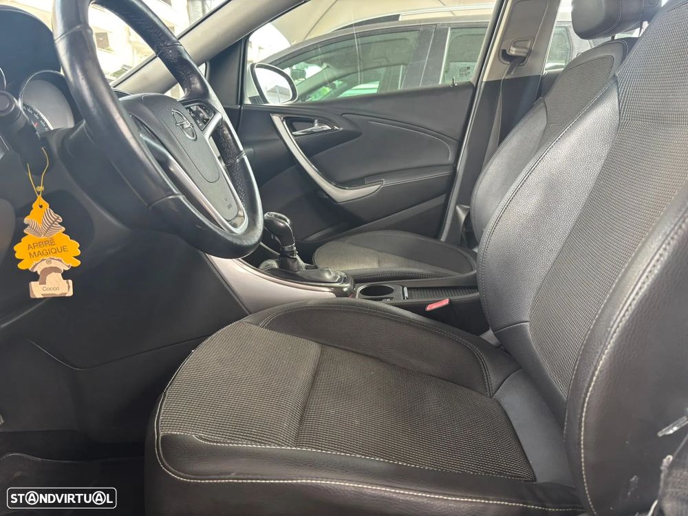 Opel Astra 1.7 CDTI Cosmo - 47