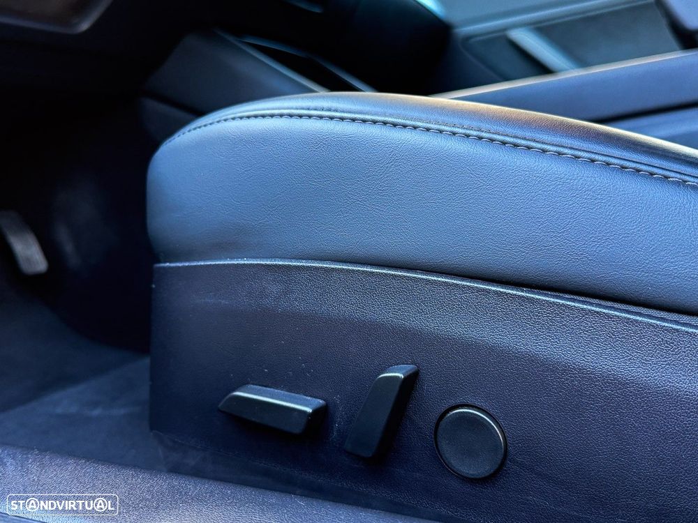 Tesla Model 3 Long-Range Dual Motor AWD - 19