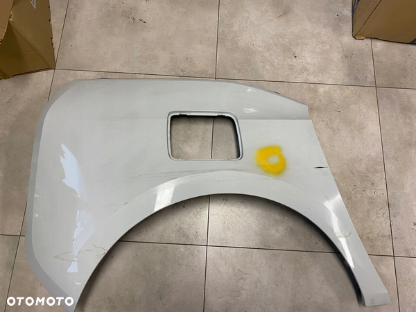 BMW i3 BŁOTNIK PRAWY TYŁ