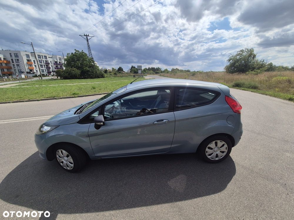 Ford Fiesta 1.4 Trend - 2