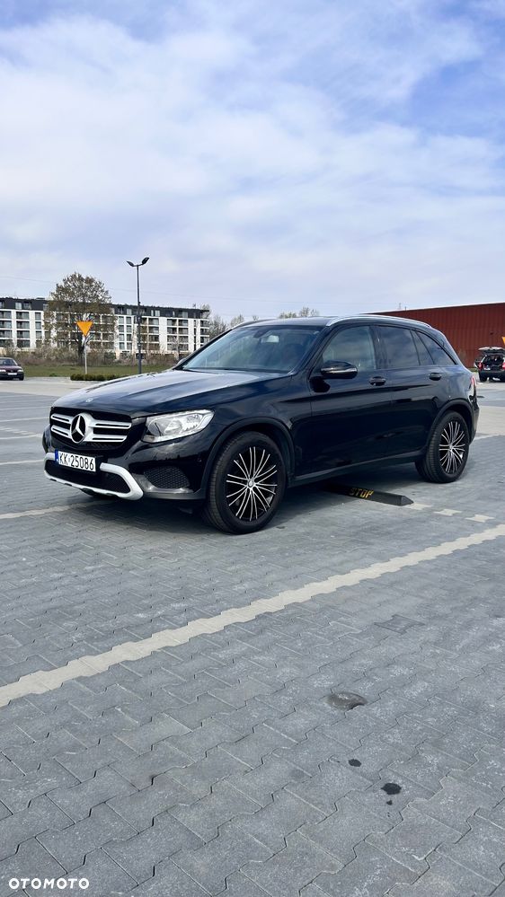 Mercedes-Benz GLC - 8