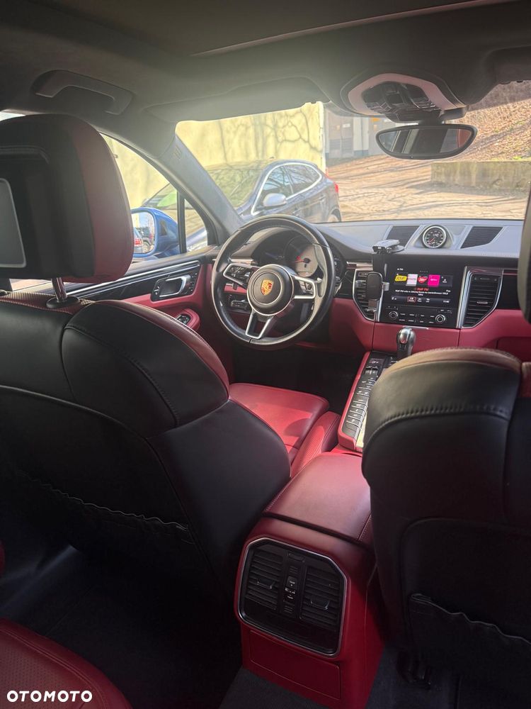 Porsche Macan - 8