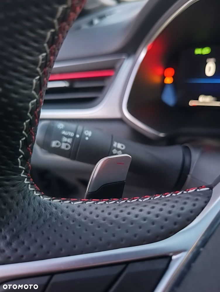 Renault Captur 1.3 TCe mHEV R.S Line EDC - 34