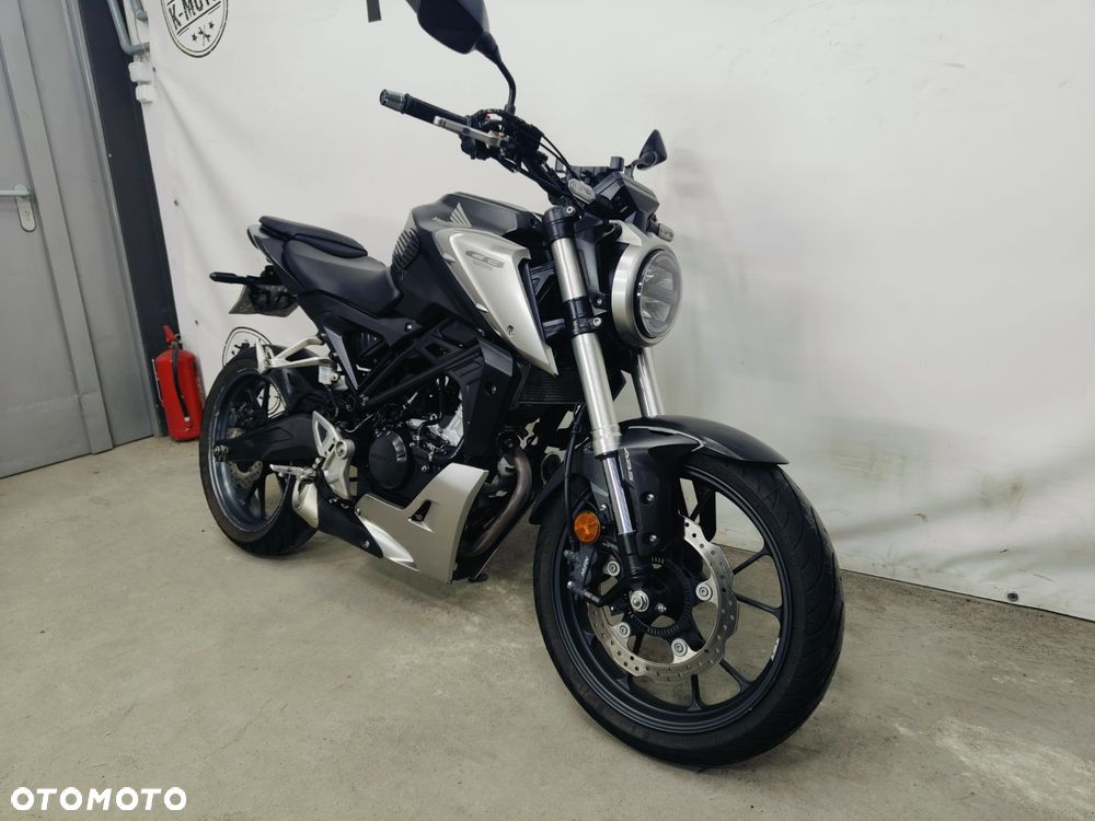 Honda CB - 2