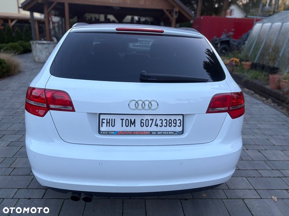 Audi A3 Sportback - 13