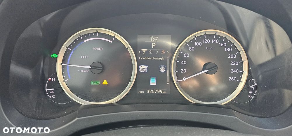 Lexus IS 300h Elegance - 24