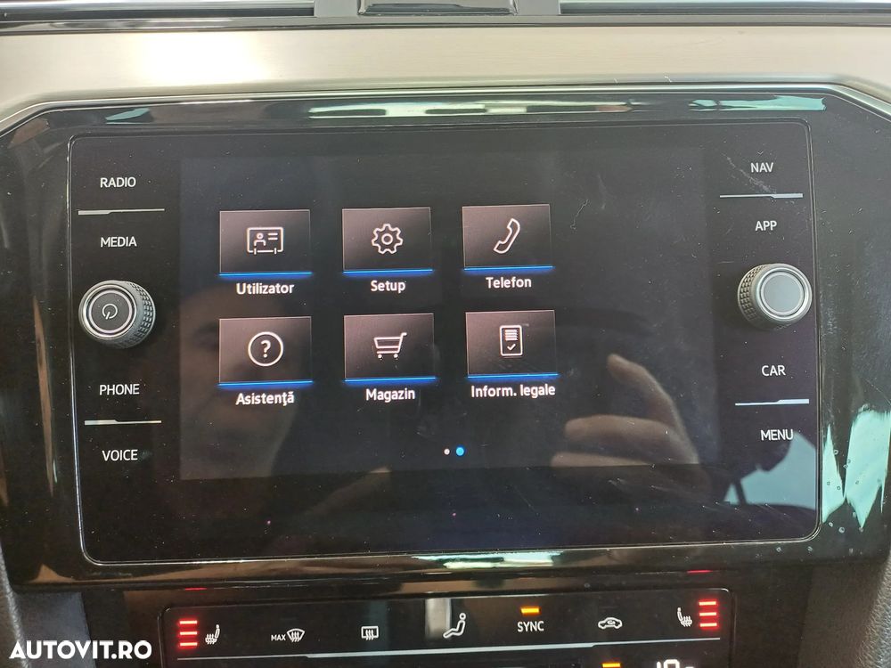 Volkswagen Passat 2.0 TDI DSG Highline - 20